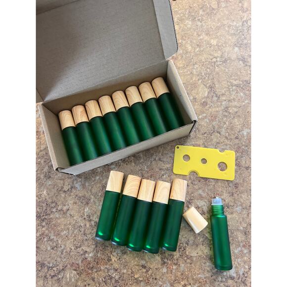 14 Essential Oil Glass Roller Bottles 10ml NEW - Picture 1 of 1